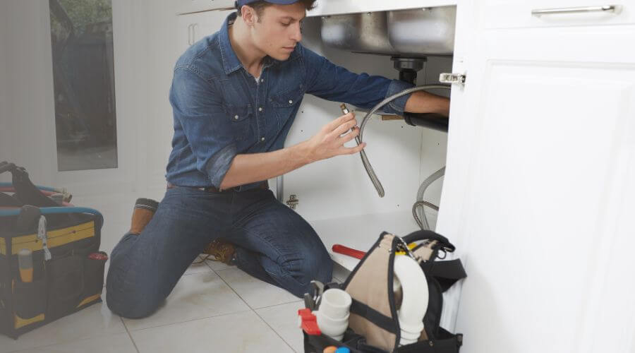 Local tankless water heater installation in Streator, IL